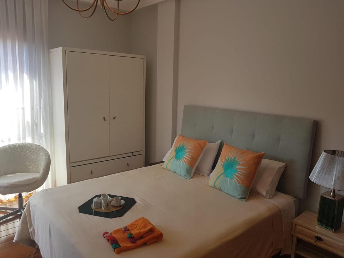 Apartamento En La Playa Con Parking Privado Guecho Exterior foto